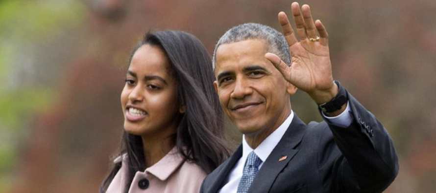 El presidente Barack Obama alcanzó un hito el viernes: su hija Malia se graduó de la...