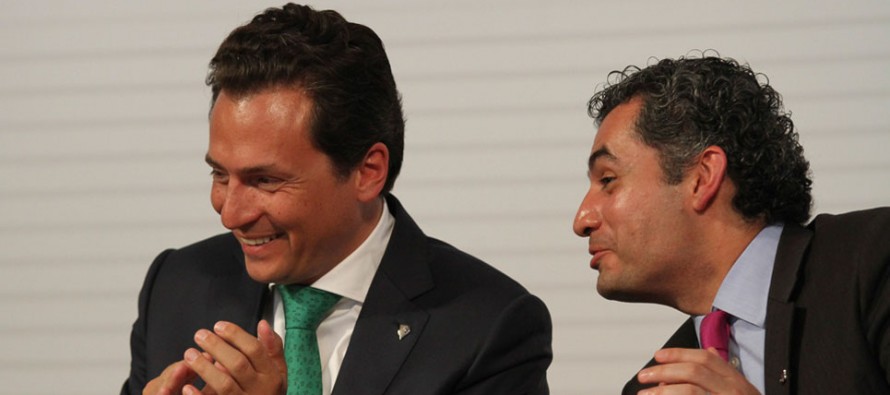 El perfil de Ochoa rompe con una vieja tradición del PRI, un partido que prefiere impulsar a...