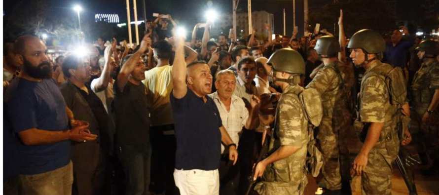 El fallido golpe de Estado del pasado viernes en Turquía ha causado la muerte de al menos...
