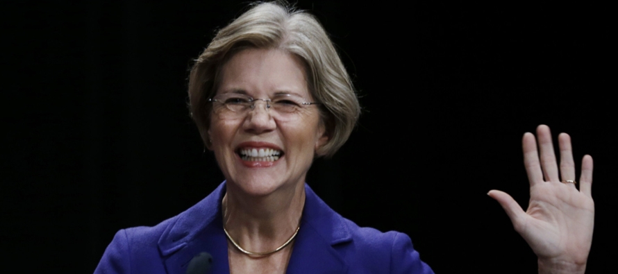 Warren se mantuvo cauta durante el periodo de primarias, en el que no se posicionó a favor...