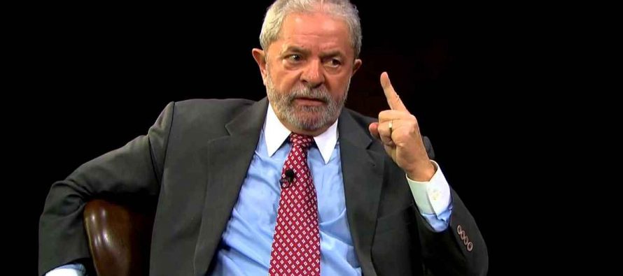 Según un comunicado difundido por la asesoría de Lula, los fiscales Julio Noronha,...