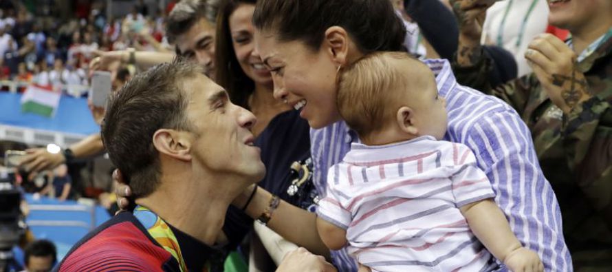 Michael Phelps mostró dos caras en Río de Janeiro, la del competidor insaciable, que...