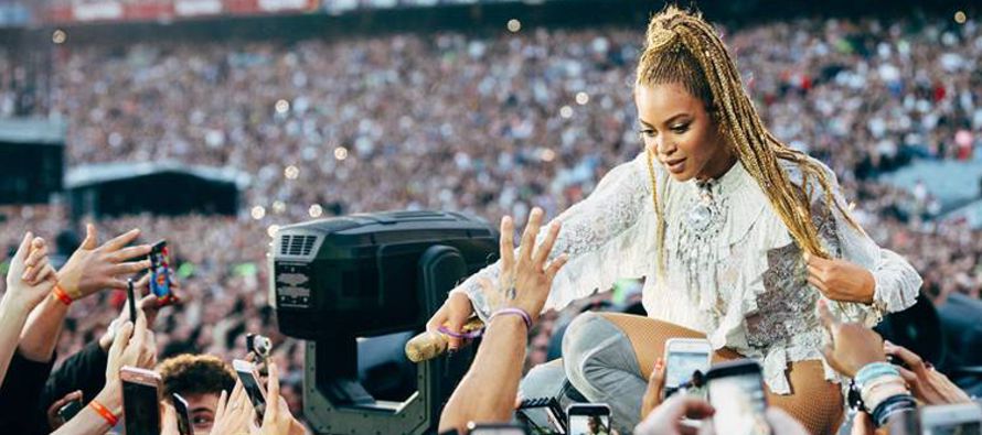 Dada su enorme influencia en la industria del entretenimiento, cabe preguntarse si Beyoncé...