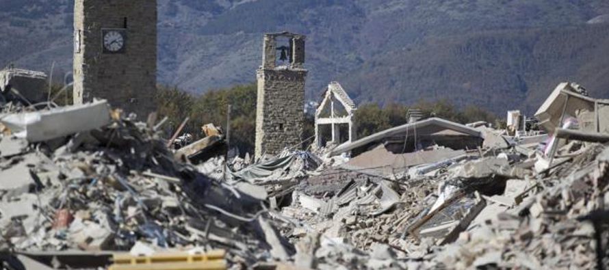 El terremoto que azotó hoy el centro de Italia, el más potente en décadas,...