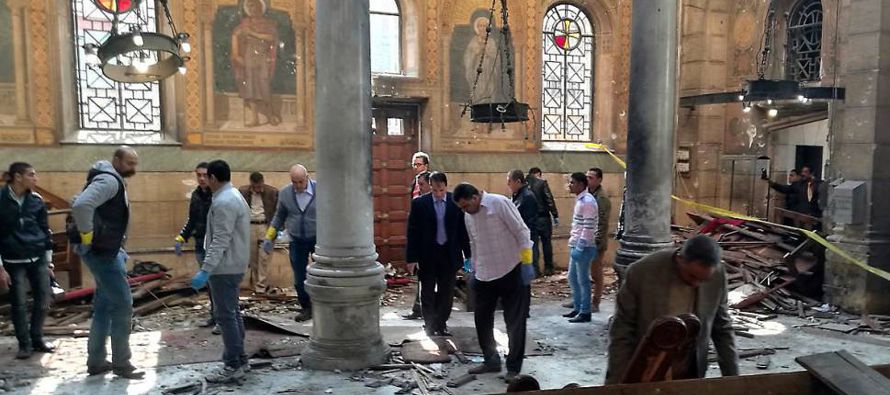 Los cristianos de Egipto sufrieron hoy el atentado más mortífero de su historia...