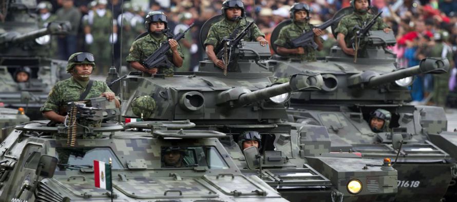 El ministro de Defensa, Salvador Cienfuegos, se pronunció la semana pasada a favor del...