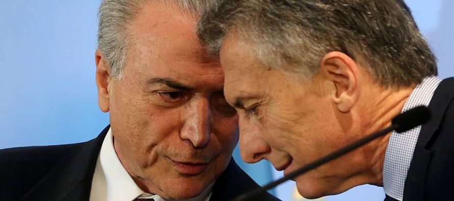 El Gobierno de Macri, emanado de elecciones limpias, con un buen equipo ministerial y un estilo...