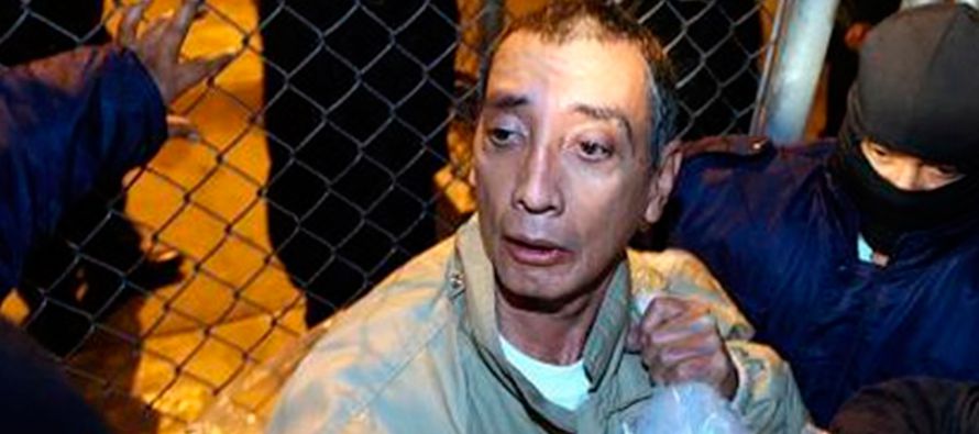 El exgobernador debe cumplir en México una condena de 22 años de prisión por...
