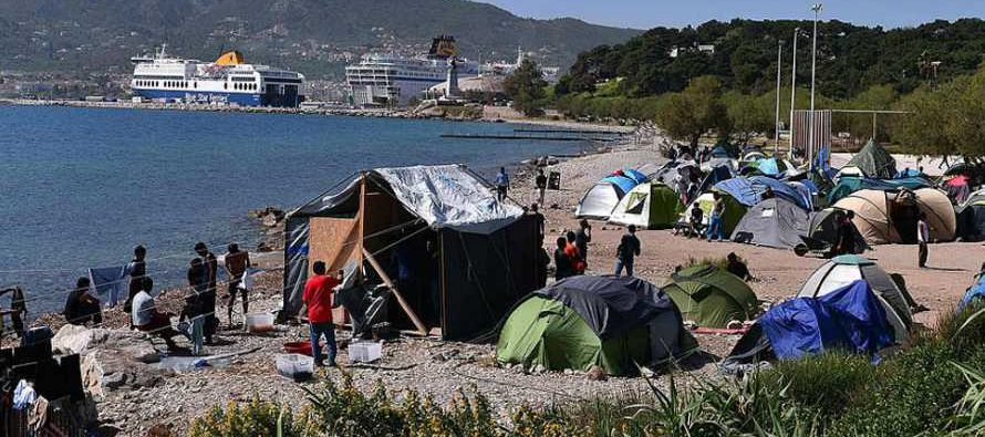 En virtud del acuerdo entre la UE y Turquía para la devolución de migrantes, todos...