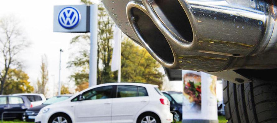 En diciembre, Volkswagen dijo que había acordado la recompra de 20.000 vehículos y...