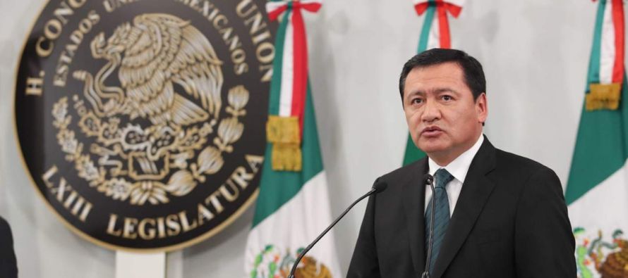 El secretario de Gobernación de México, Miguel Ángel Osorio, dijo durante una...