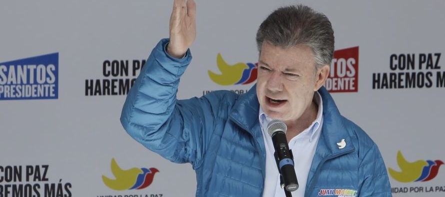 La denuncia se conoce en la antesala de las elecciones del 2018 en Colombia y se suma al...