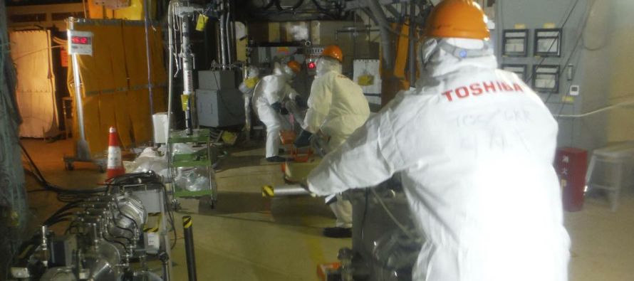 El robot, operado por técnicos de Tokyo Electric Power Company (TEPCO), accedió el...