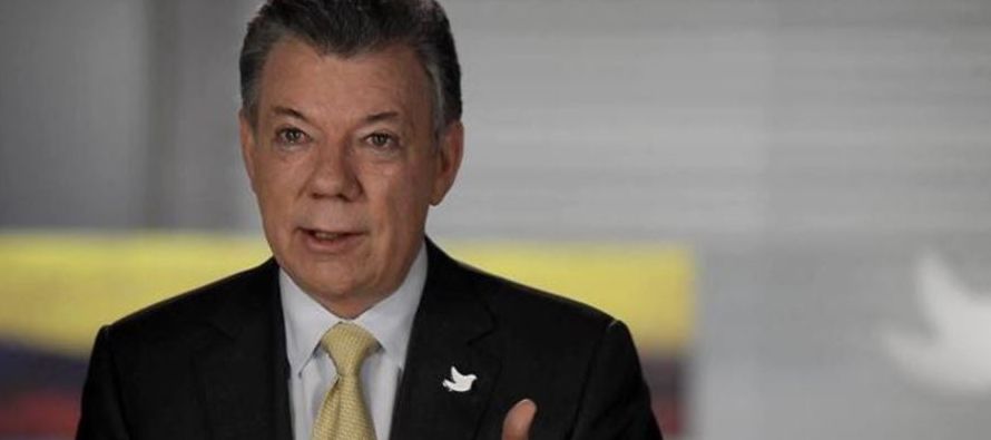 Asimismo, Juan Manuel Santos le comentó a Trump que algunos miembros de su actual...
