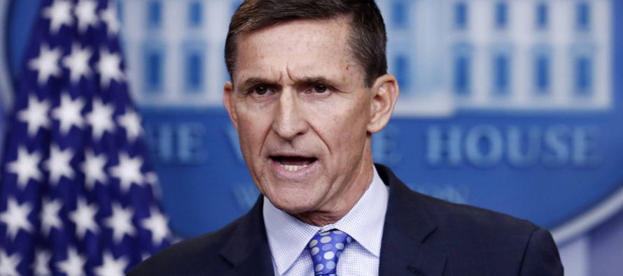Destacados medios estadounidenses afirman que Flynn habló con Kislyak de las sanciones que...