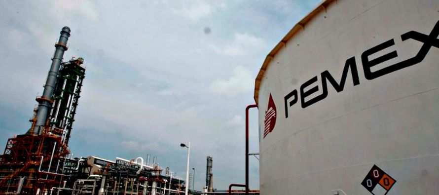 La petrolera estatal mexicana Pemex lanzó el martes una emisión de deuda por 4,250...