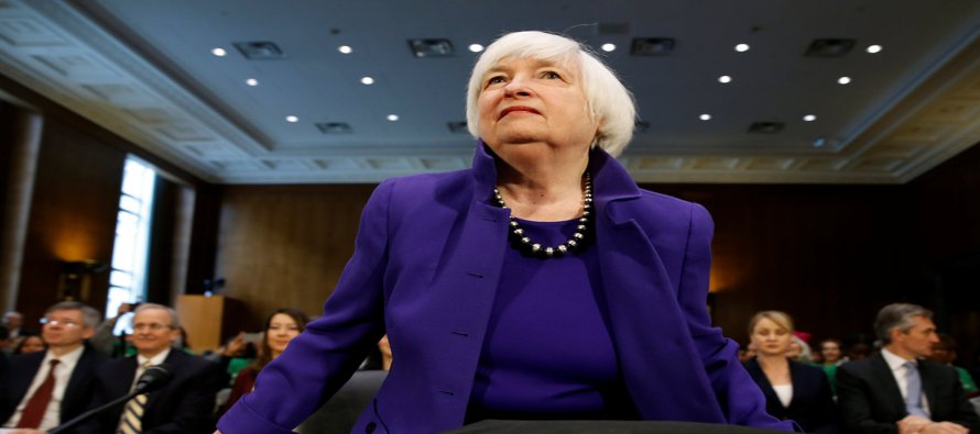 La Fed se apresta a subir las tasas de interés este mes si los datos económicos y de...