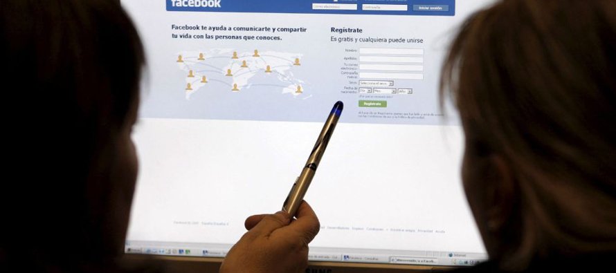 Facebook dice que ya ha tomado medidas en contra de programadores que crearon o mercadearon...
