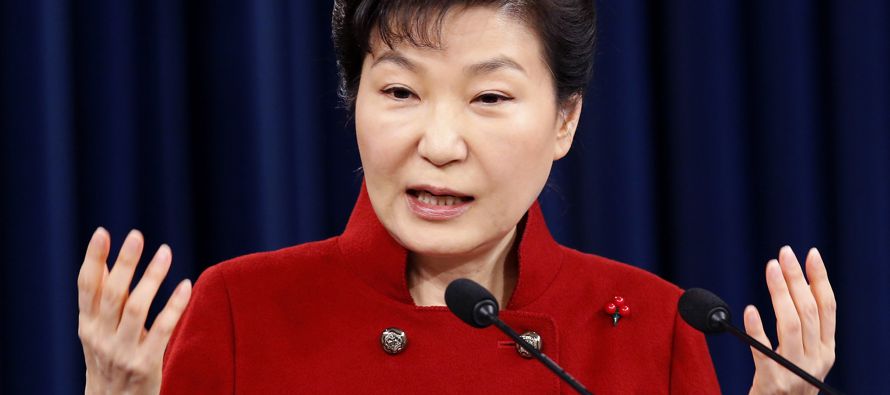 Si responde a los fiscales, Park se convertirá en la cuarta jefa de Estado surcoreana en...