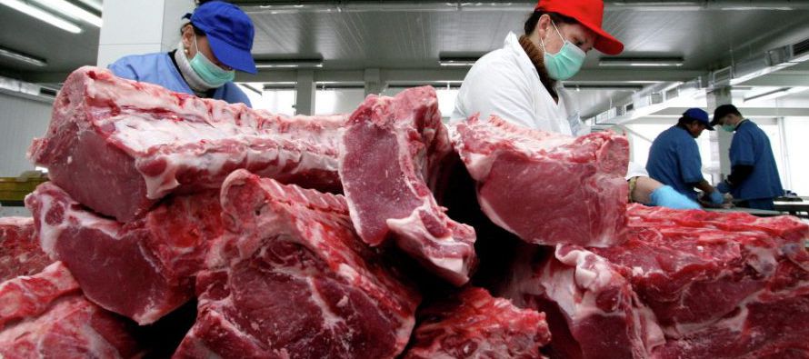 La policía brasileña registró a las compañías globales de carne...