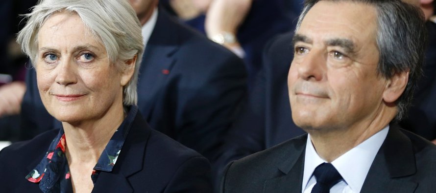 Fillon, de 63 años y el principal candidato conservador en la elección presidencial...