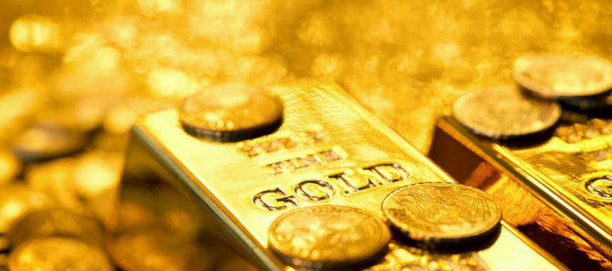 El oro al contado ganaba 0,5 por ciento a 1.259 dólares la onza a las 1014 GMT, luego de...