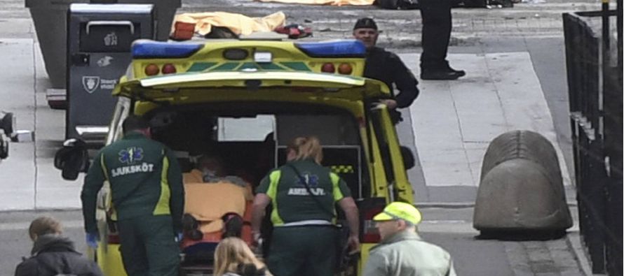 Apenas dos semanas después del atentado en el puente de Westminster en Londres -ayer...
