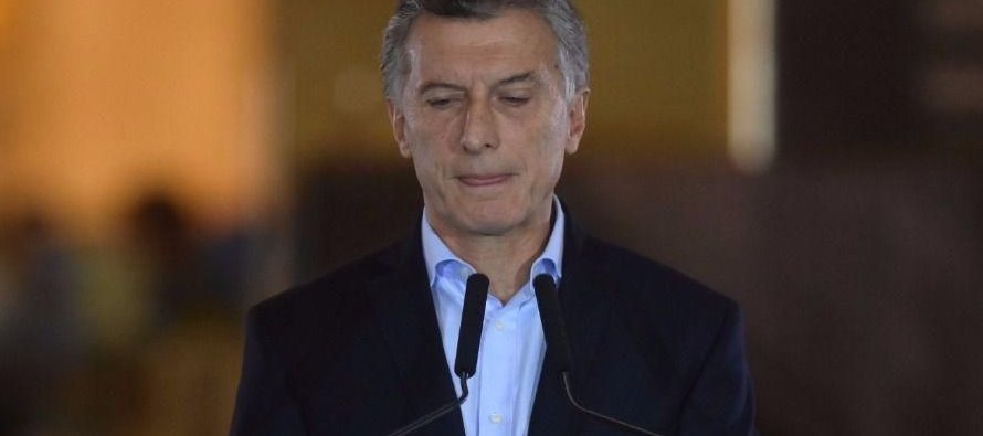 El presidente de Argentina, Mauricio Macri, criticó hoy duramente a los sindicatos de...