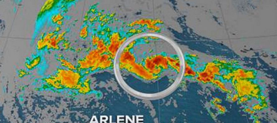 Arlene, la primera tormenta tropical de la temporada de huracanes en el Atlántico, que se...