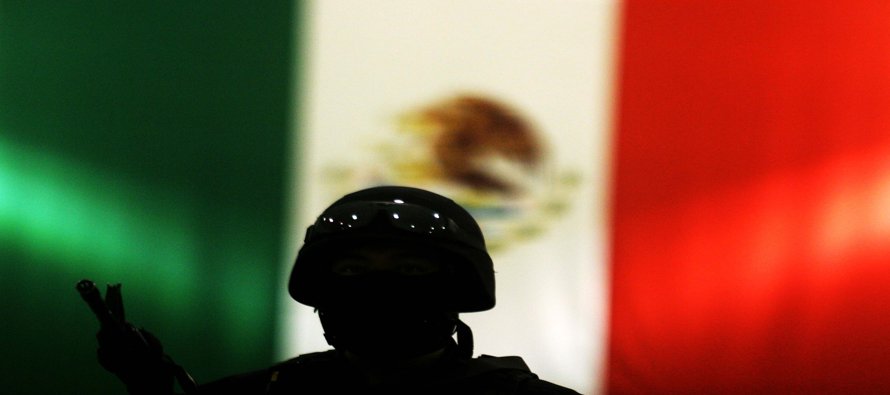 Las intenciones del muro entre México y Estados Unidos son: disuasión de cruces...