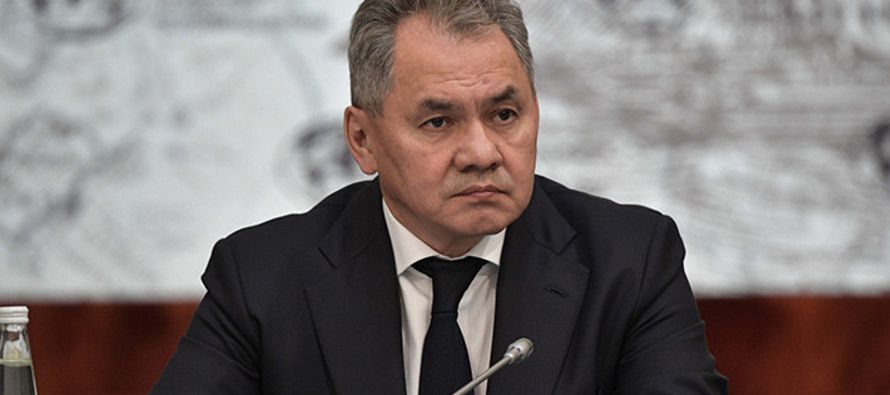 El ministro de Defensa de Rusia, el general Serguéi Shoigú, instó hoy a la...