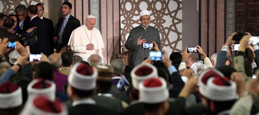 El pontífice eligió un centro teológico fundamental del islam suní, la...