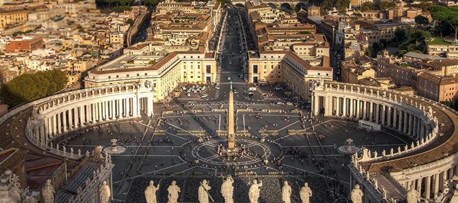 El jefe del Observatorio del Vaticano, el hermano Guy Consolmagno, dijo que la investigación...