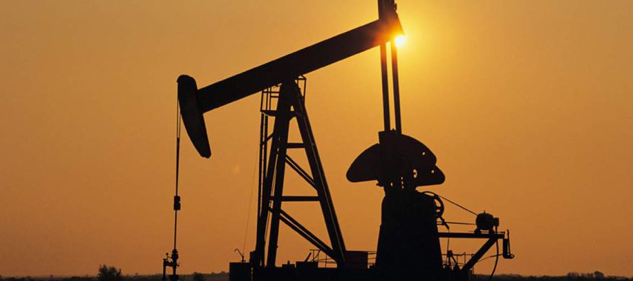Arabia Saudita y Rusia, los mayores productores de petróleo del mundo, acordaron el lunes...