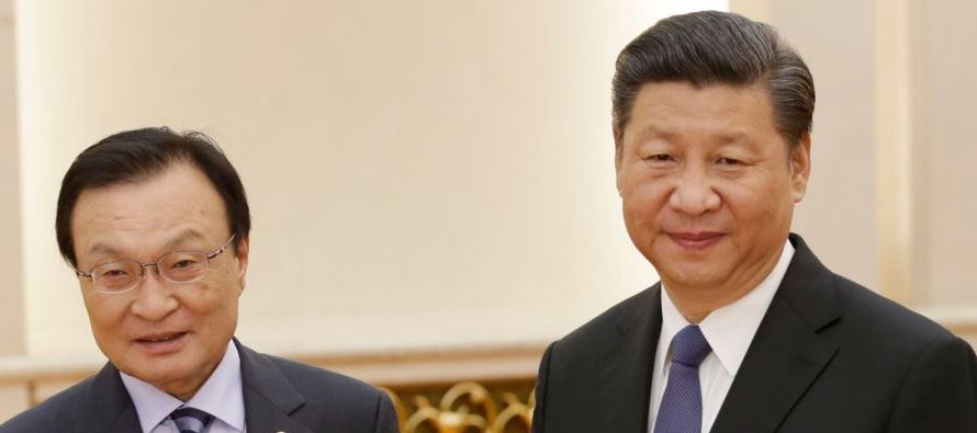 Xi dijo el viernes al representante de Moon, Lee Hae-chan, que su visita muestra la importancia que...