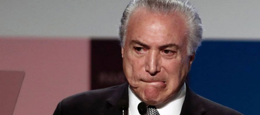 Los ejecutivos acusados de corrupción dijeron que el expresidente Lula -quien ya enfrenta...