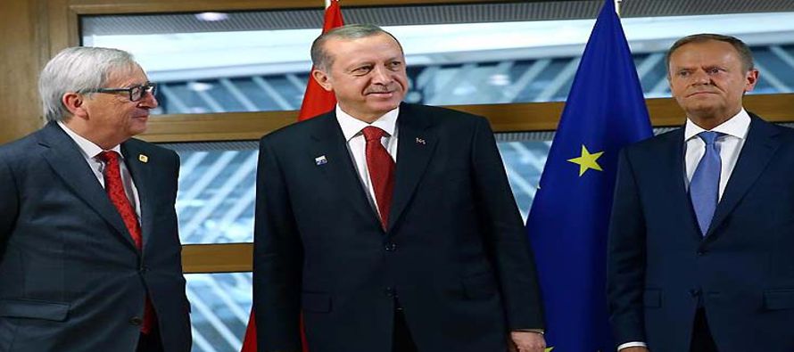 Turquía pretende retomar el proceso negociador para la adhesión al grupo continental,...