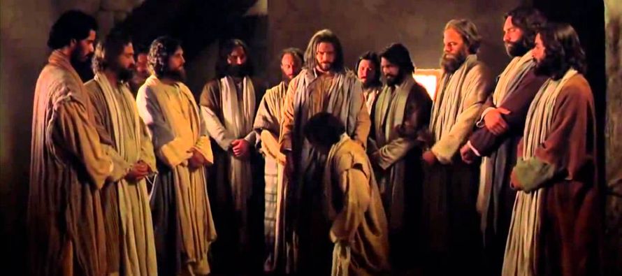 En aquel tiempo, Jesús dijo a sus discípulos: 