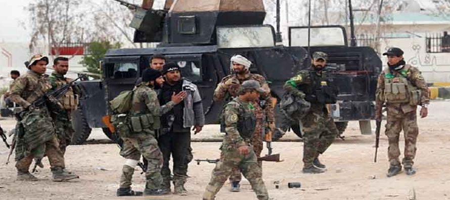 A la par de la ofensiva de las tropas del gobierno para liberar Mosul, la segunda ciudad de Iraq,...