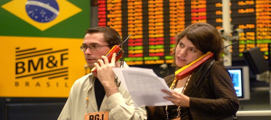 El índice referencial de la Bolsa de Sao Paulo, el Bovespa, cerró con una baja un 0,3...