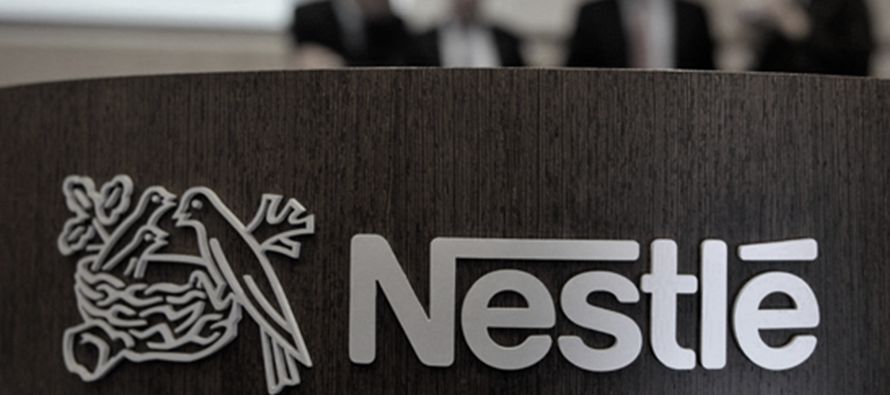 Nestle anunció el martes que enfocará el gasto de capital en negocios de alimentos y...