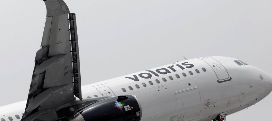 La aerolínea de bajo coste mexicana Volaris se ha convertido en el principal blanco de la...