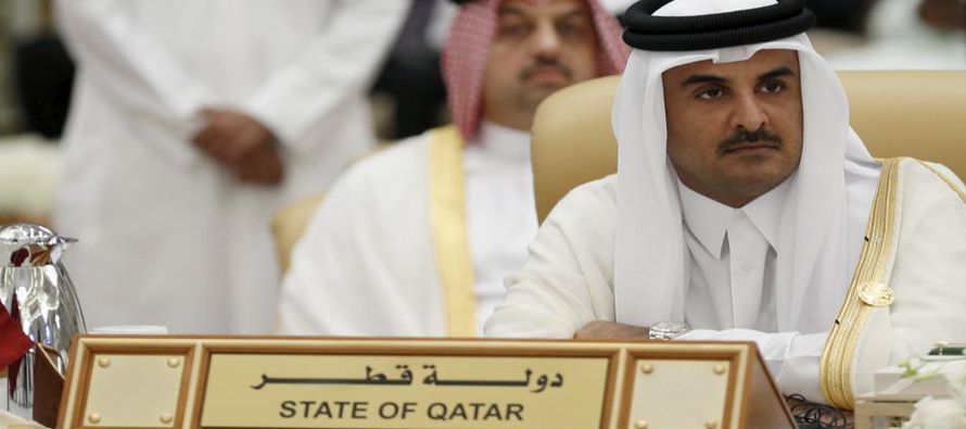 Riad y sus aliados acusan a Qatar de financiar a grupos extremistas y de aliarse con Irán,...