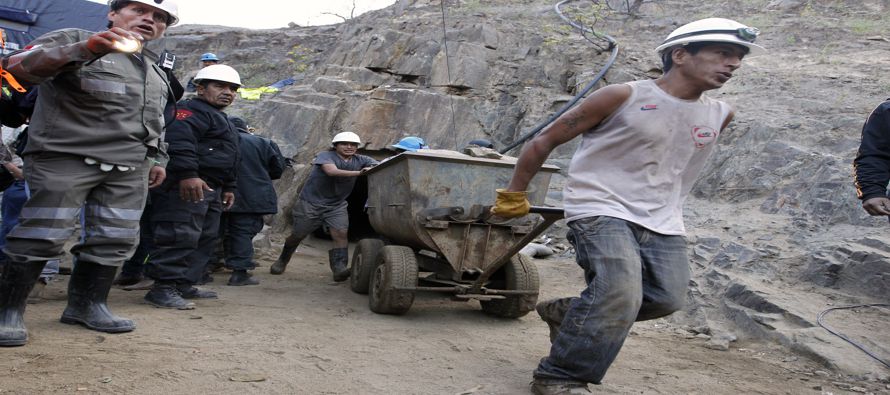 Perú es el segundo productor mundial de cobre y el sexto de oro y sus exportaciones mineras...
