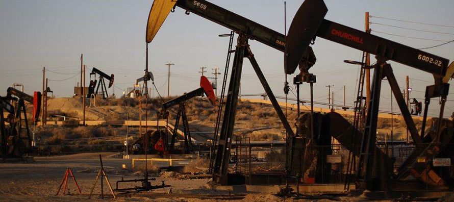 Aunque los inventarios de petróleo en Estados Unidos subieron en 1,6 millones de barriles, a...