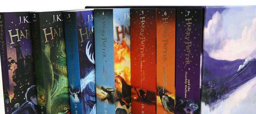 Los lectores de "Harry Potter: A History of Magic  The Book of the Exhibition"...