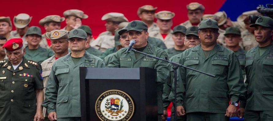 Al observar los actuales acontecimientos venezolanos, ¿no cabe acaso preguntarse si la...