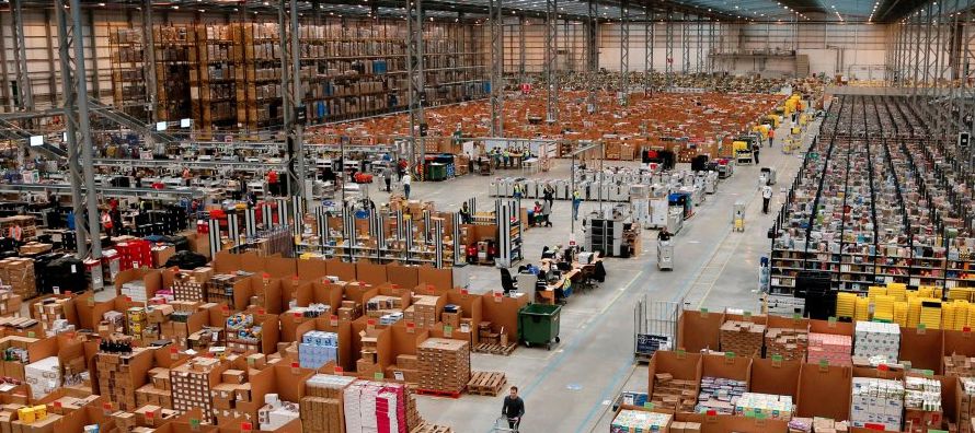 El desplome de las ganancias de Amazon que impactaba a las acciones de tecnología de Estados...