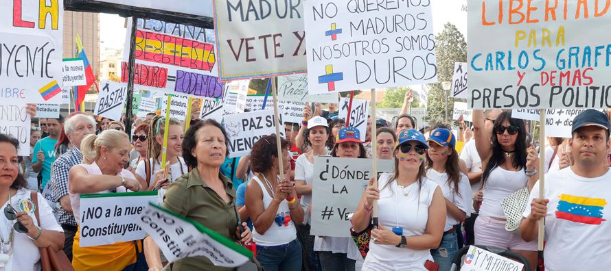 La elección de una asamblea constituyente en Venezuela es una "farsa" y "un...