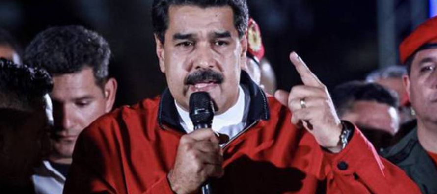 El presidente venezolano también criticó la cobertura de los canales de...